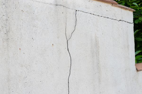 Cost of Foundation Crack Patching in Flagstaff